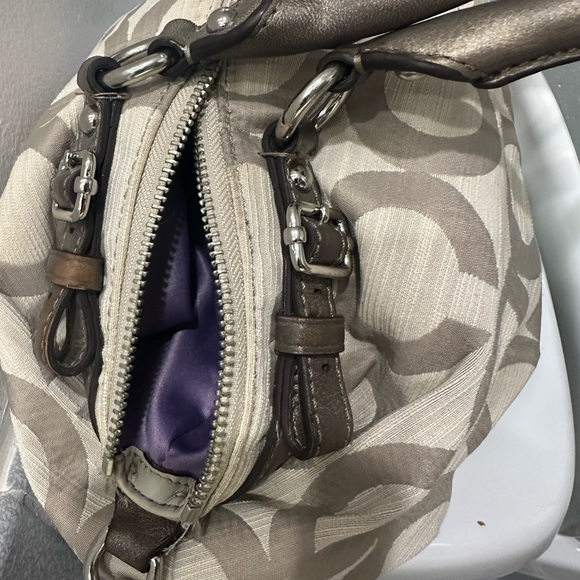 Coach Madison B1182-17000 Khaki Satchel Bag - Picture 3 of 11